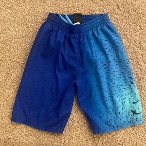 Big boys Nike swim trunks with liner